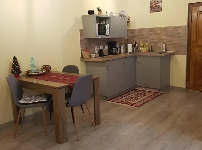 Weiss House Appartement *